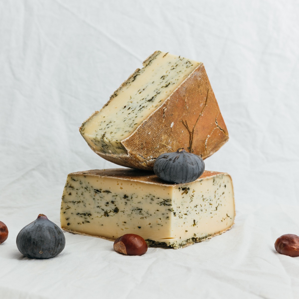 La Raclette Fermière Savoyarde au lait cru et à l'Ail des Ours (250g)