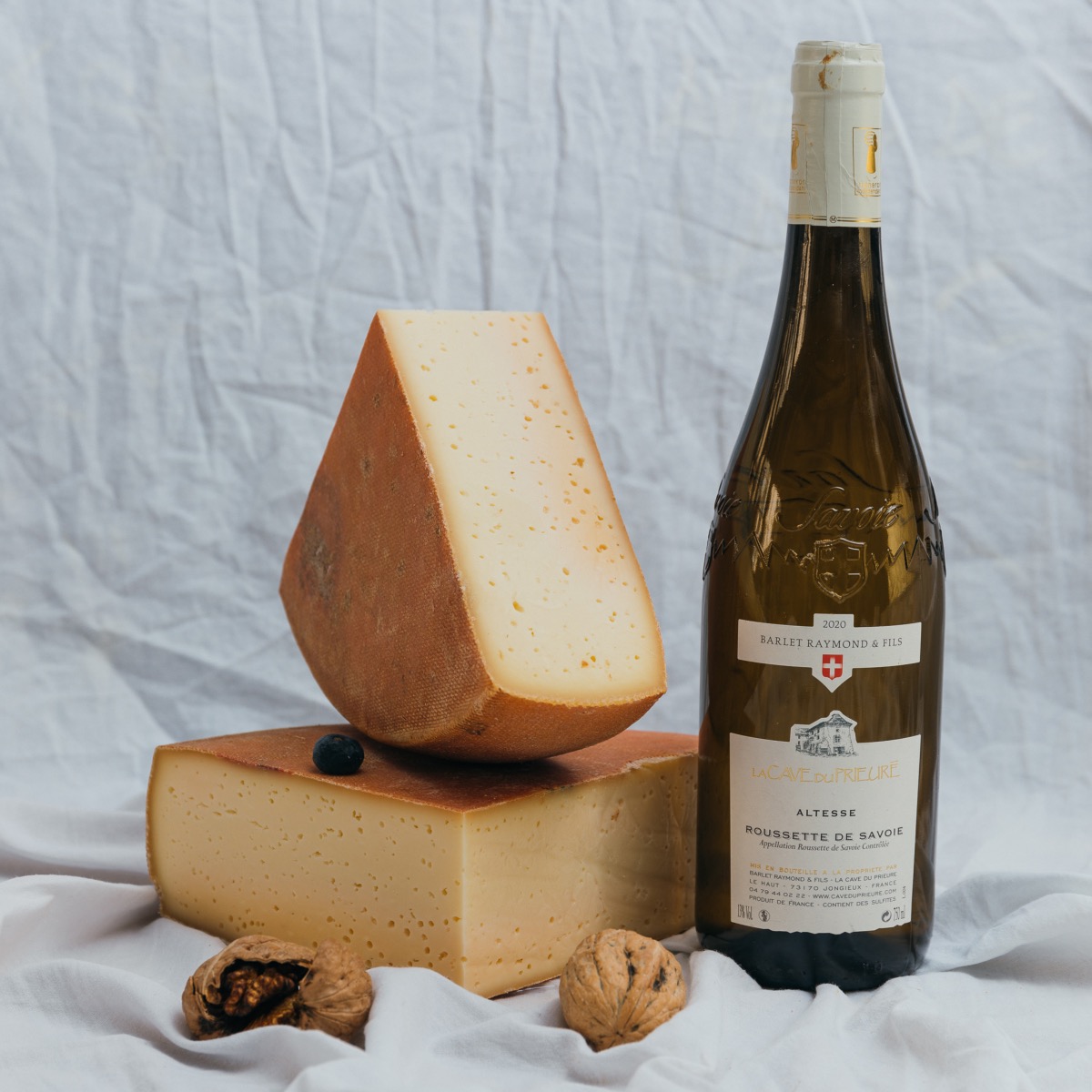 La Raclette Fermière Savoyarde au lait cru frottée à l'Apremont (250g)